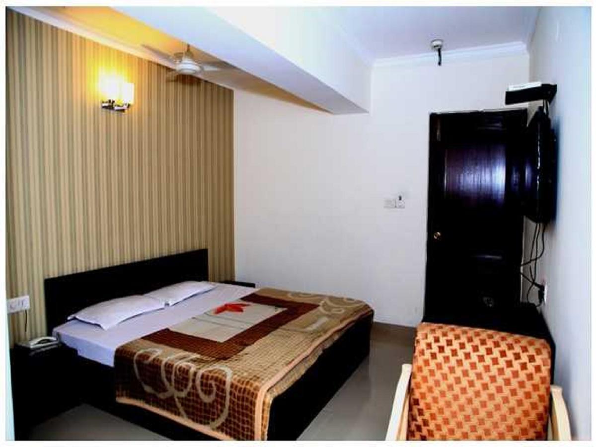 Hotel Haryana Chandīgarh Eksteriør billede