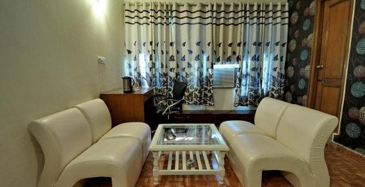 Hotel Haryana Chandīgarh Eksteriør billede